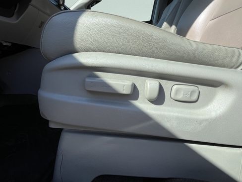 Used 2015 Honda Odyssey EX-L image 36