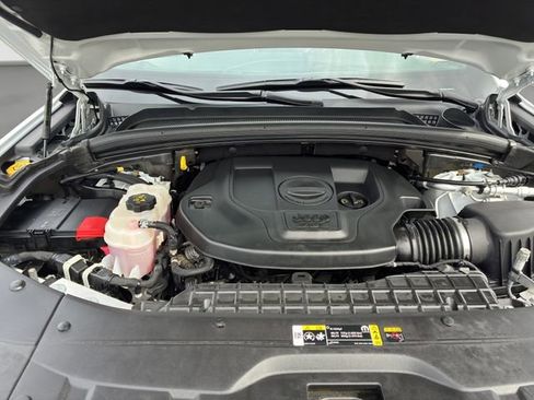 Used 2022 Jeep Grand Cherokee L Overland image 14