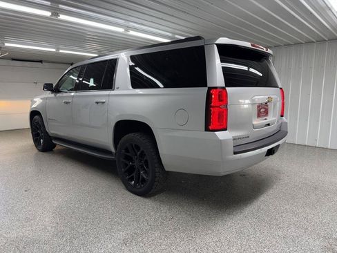 Used 2018 Chevrolet Suburban LT AWD/4WD image 5