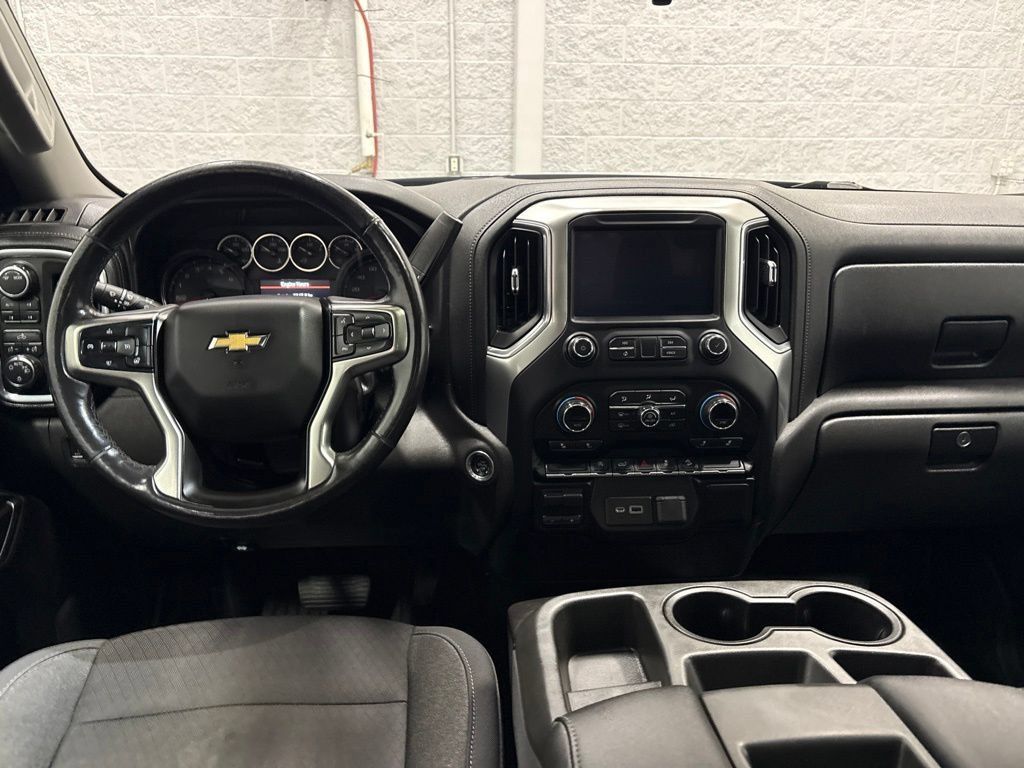 Used 2020 Chevrolet Silverado 1500 LT w/ All-Star Edition AWD/4WD image 13