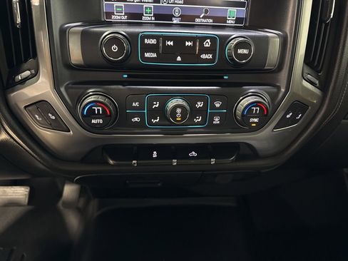 Used 2016 Chevrolet Silverado 1500 LTZ AWD/4WD image 26
