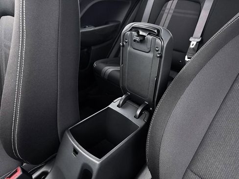 New 2026 Hyundai Venue SEL FWD image 18