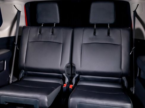 Used 2023 Toyota 4Runner SR5 Premium w/ Moonroof Package image 29