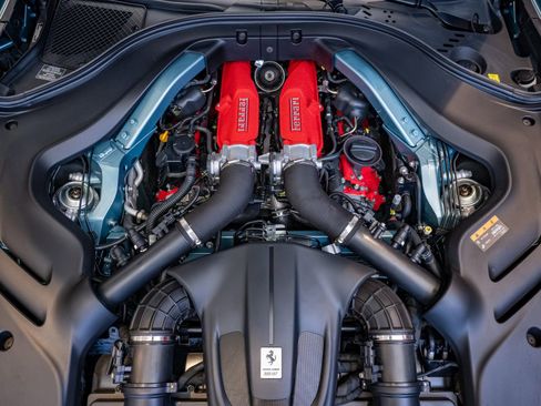 Certified 2024 Ferrari Roma Base image 28