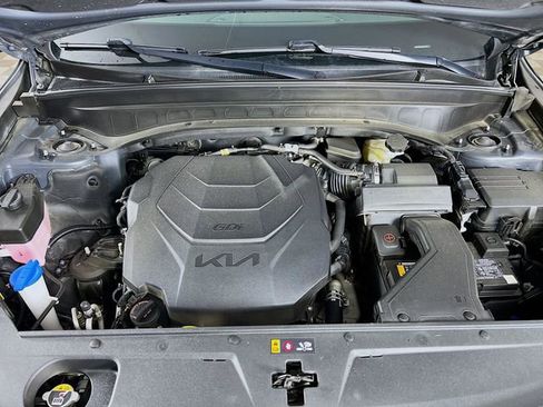 Used 2023 Kia Telluride S image 27