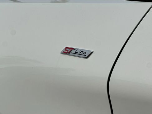 New 2025 Ford Explorer ST-Line w/ Premium Package image 35