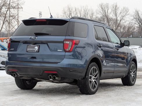 Used 2019 Ford Explorer Sport image 11