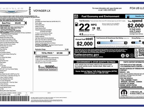Used 2023 Chrysler Voyager LX image 2