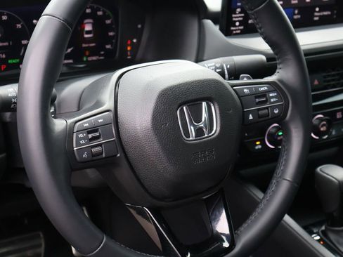 Used 2024 Honda Accord Sport image 17