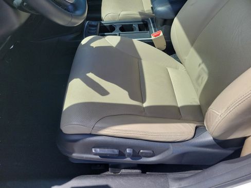 Used 2015 Honda CR-V Touring image 25