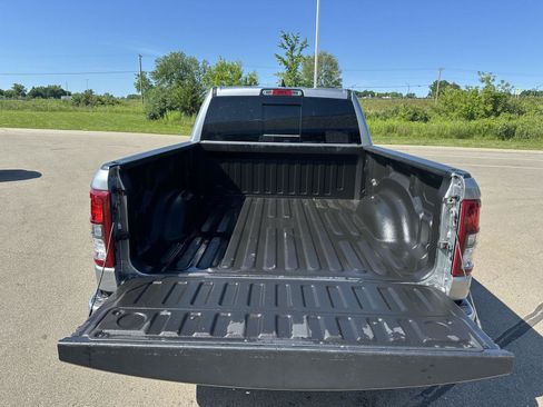 Used 2023 RAM 1500 Big Horn AWD/4WD image 7