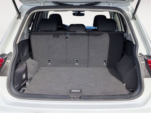 Used 2023 Volkswagen Tiguan S image 27