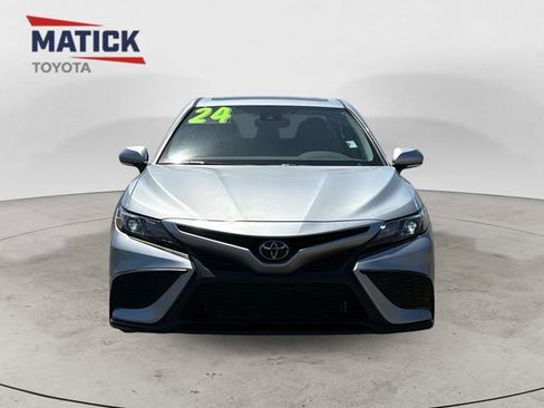 Used 2024 Toyota Camry SE w/ Cold Weather Package AWD/4WD image 2