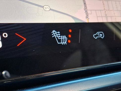 Used 2024 Chevrolet Equinox EV LT image 25