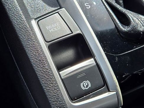 Used 2020 Honda Civic Sport image 23