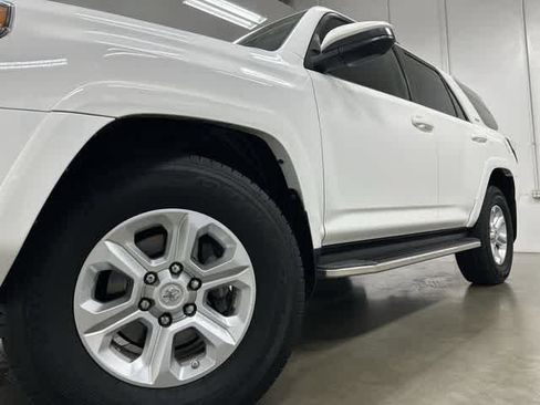 Used 2019 Toyota 4Runner SR5 RWD image 29