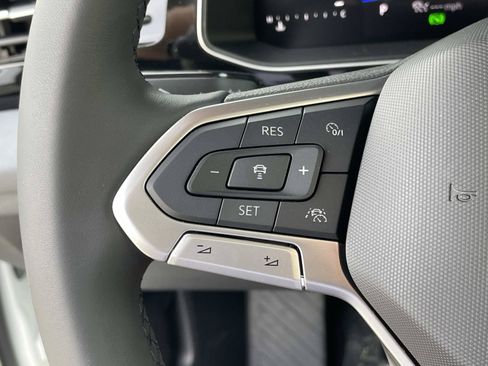 New 2026 Volkswagen Jetta SE FWD image 7