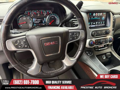 Used 2017 GMC Yukon SLT AWD/4WD image 25
