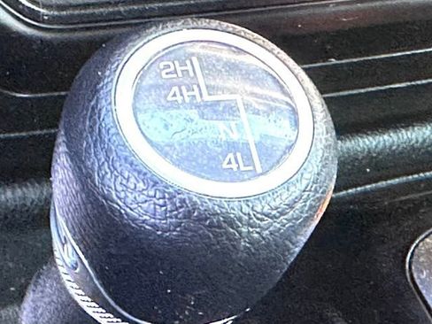 Used 2022 Jeep Wrangler Unlimited Sport AWD/4WD image 16