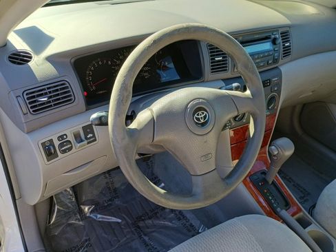 Used 2006 Toyota Corolla CE image 11