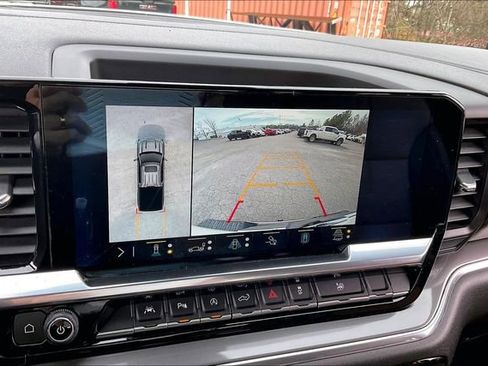 Used 2023 Chevrolet Silverado 1500 High Country w/ High Country Premium Package image 11