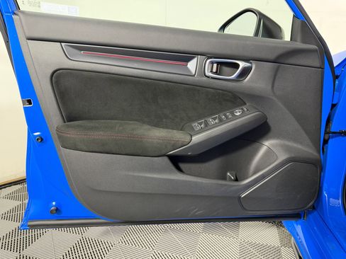 Certified 2025 Honda Civic Type R image 17