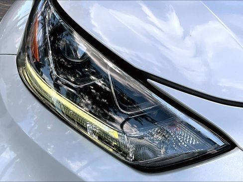 Used 2020 Toyota Highlander Limited image 27