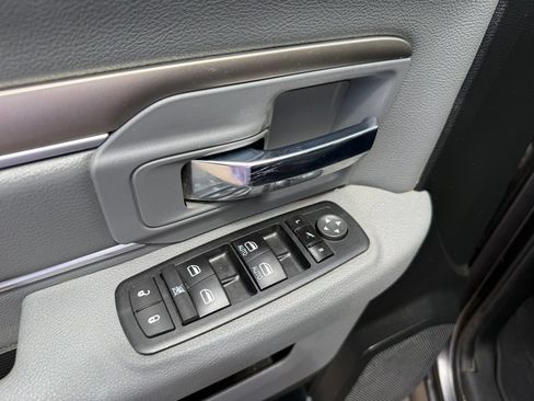 Used 2017 RAM 1500 Big Horn AWD/4WD image 13