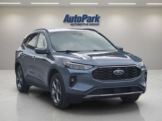 Used 2025 Ford Escape ST-Line Select AWD/4WD video 1