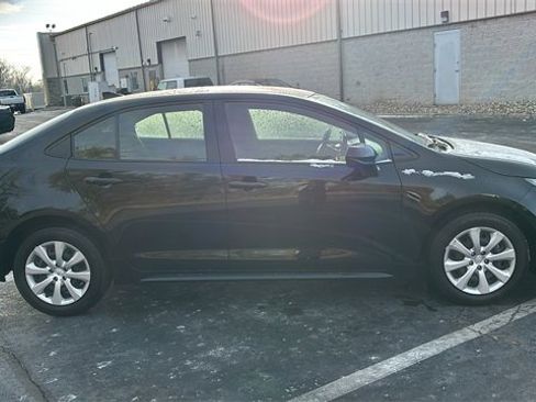 Used 2024 Toyota Corolla LE image 26