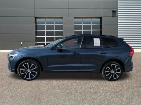 Certified 2025 Volvo XC60 B5 Plus image 4