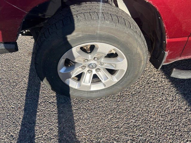 Used 2019 RAM 1500 Tradesman RWD image 2