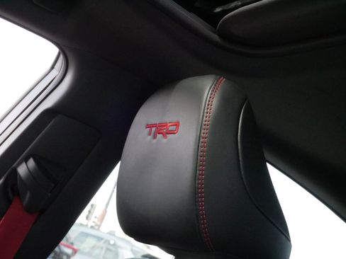 Used 2021 Toyota Avalon TRD FWD image 31