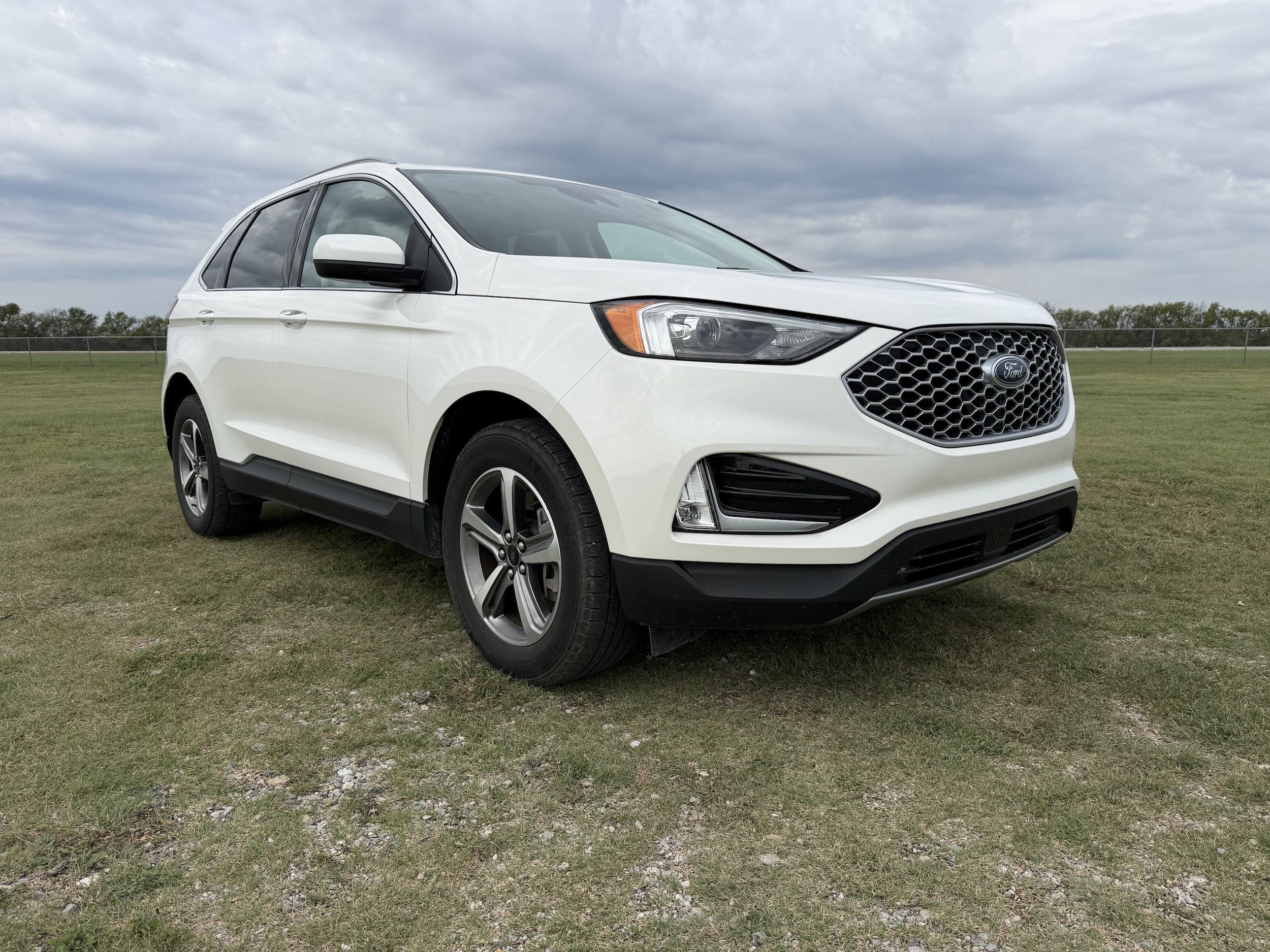 Used 2023 Ford Edge SEL w/ Convenience Package AWD/4WD image 1