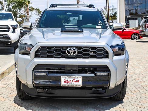 New 2026 Toyota 4Runner TRD Sport AWD/4WD image 2