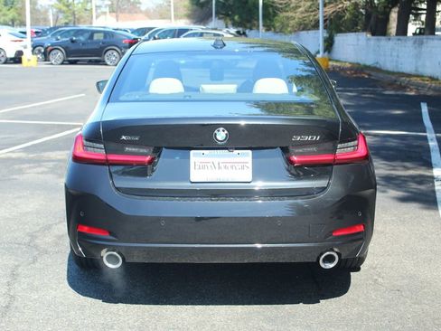 New 2026 BMW 330i xDrive Sedan w/ Premium Package AWD/4WD image 7