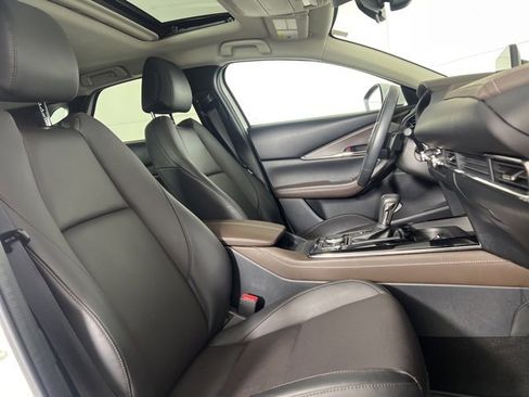 Used 2023 MAZDA CX-30 AWD 2.5 S w/ Premium Package image 13