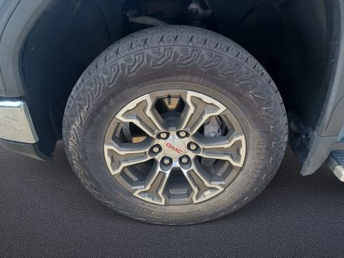 Used 2024 GMC Sierra 1500 SLE AWD/4WD image 21