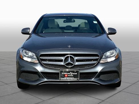 Used 2018 Mercedes-Benz C 300 Sedan image 4