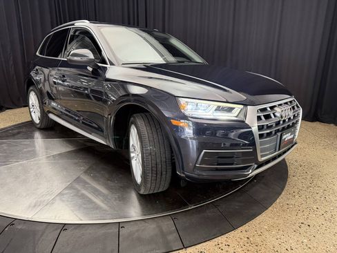 Used 2018 Audi Q5 2.0T Premium Plus w/ Premium Plus Package AWD/4WD image 11