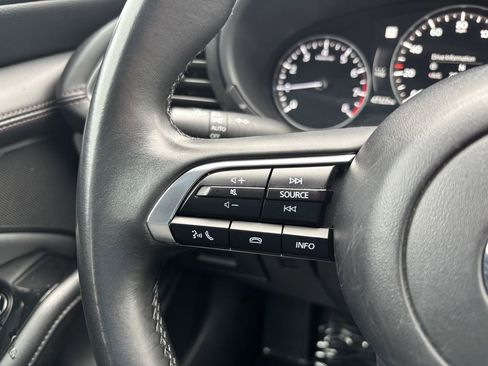 Used 2024 MAZDA MAZDA3 s image 16