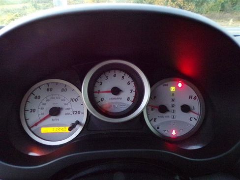 Used 2004 Toyota RAV4 4WD image 33