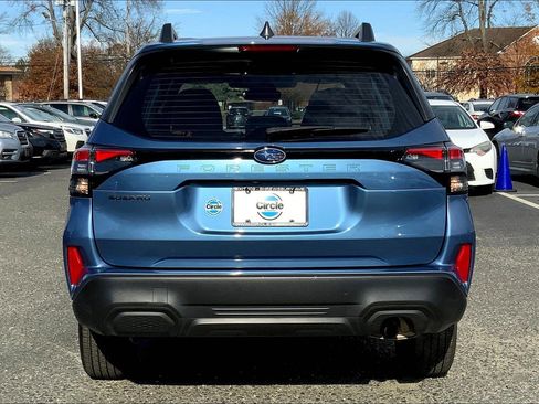 Certified 2025 Subaru Forester w/ Convenience Package #1 image 4