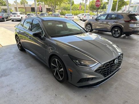 Used 2022 Hyundai Sonata SEL Plus FWD image 4
