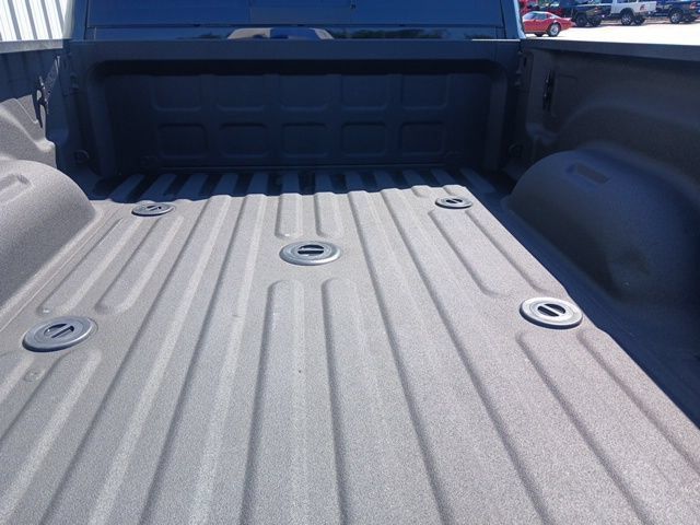 Used 2025 RAM 2500 Laramie w/ Night Edition AWD/4WD image 6