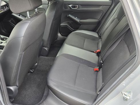 Used 2025 Honda Civic Sport image 10