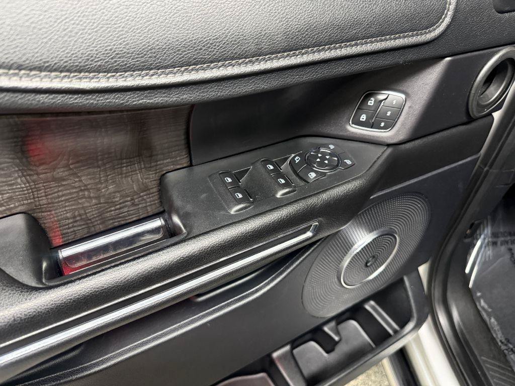Used 2018 Ford Expedition Max Limited w/ Equipment Group 302A AWD/4WD image 27