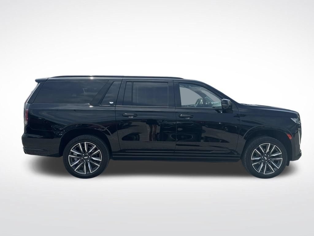 Used 2023 Cadillac Escalade ESV Sport Platinum AWD/4WD image 5