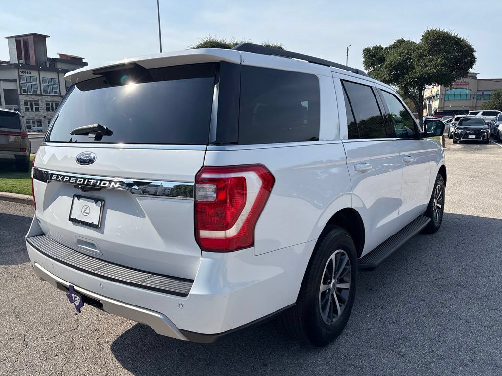 Used 2020 Ford Expedition XLT w/ Equipment Group 201A RWD image 5