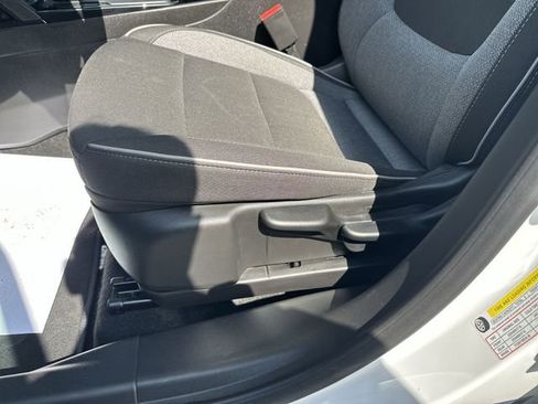 Used 2025 Chevrolet TrailBlazer LT w/ Driver Confidence Package image 16